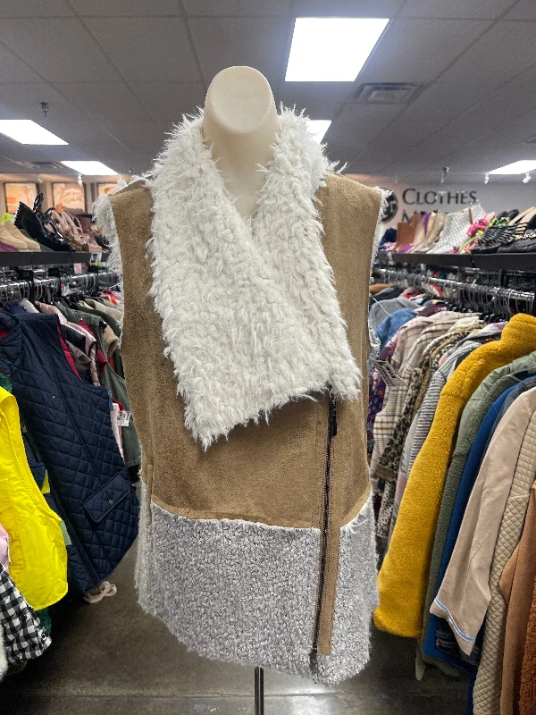 Vest Faux Fur & Sherpa By Two Sisters In Grey & Tan, Size: M