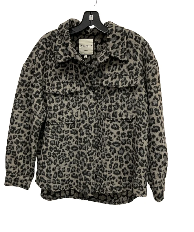 Jacket Shirt By Clothes Mentor In Leopard Print, Size: L