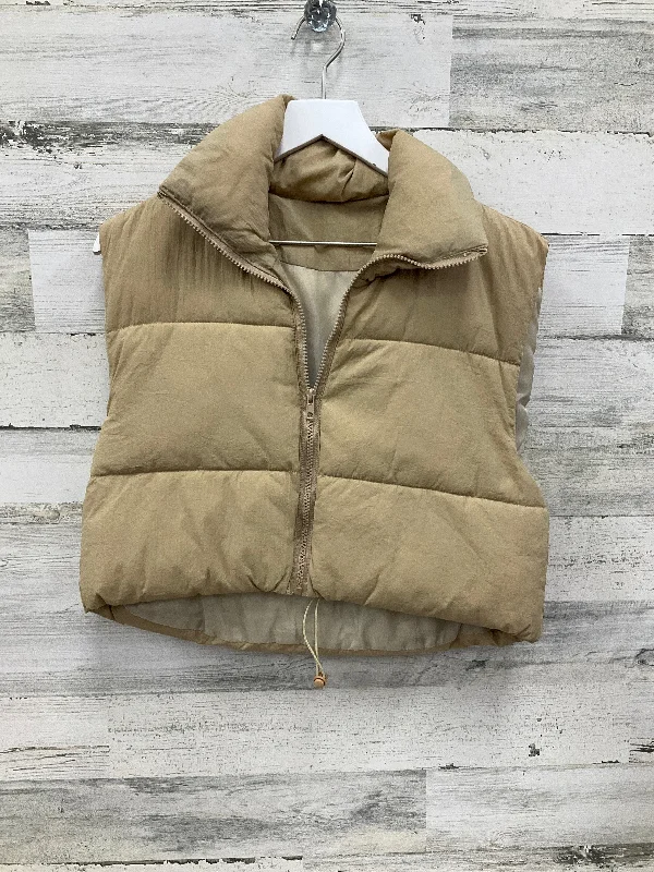 Vest Puffer & Quilted By Clothes Mentor In Beige, Size: M