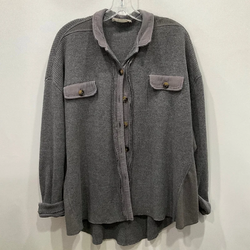 Jacket Shirt By Cherry Cloth In Grey, Size: M